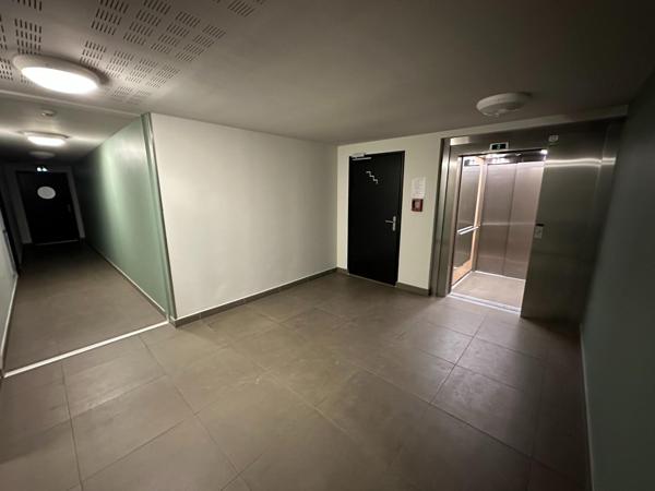 T3 situé dans un quartier recherché avec parking couvert