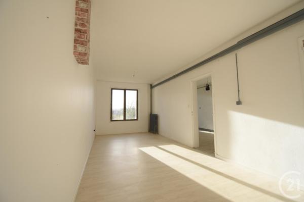 Maison à vendre  8 pièces - 191,69 m2 ABREST - 03