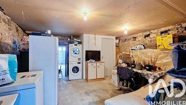 Location maison 4 pièces 94 m² Saint-Julien-Molin-Molette