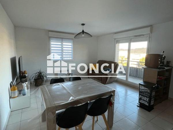 Location Appartement 3 pièces 51.95 m² - 21 AVENUE DES NATIONS Onet Le Chateau 12850