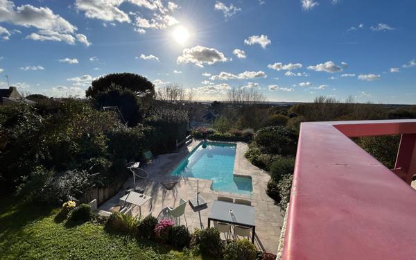 Maison à vendre    6 pièces •  Guérande