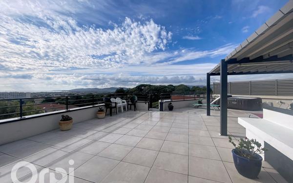 Appartement à vendre    4 pièces • 113,88 m2 Fréjus