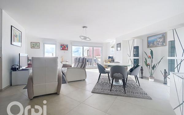 Appartement à vendre    4 pièces • 113,88 m2 Fréjus