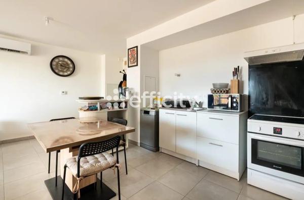 Appartement
         3 pièces
        - 65 m² Exclusivité 225 000 € *