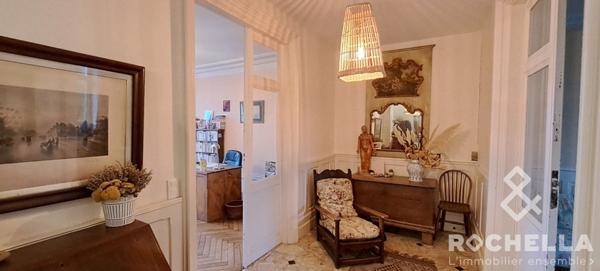 Maison 10 pièces dont 6 chambres avec dépendance