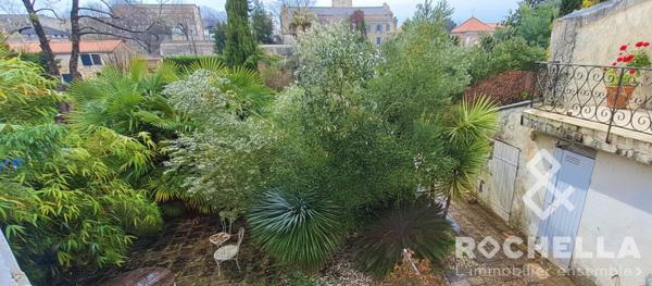 Maison 10 pièces dont 6 chambres avec dépendance