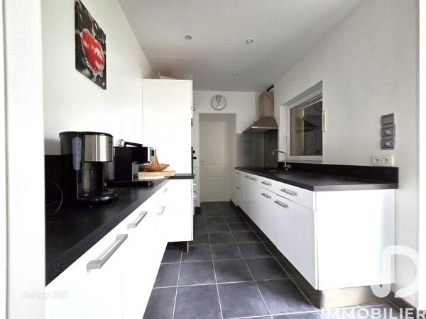 Maison à vendre 5 pièces 127 m² Germigny-l'Exempt