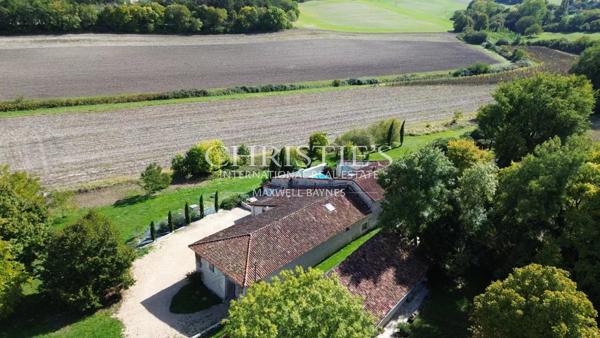 Élégance rustique et design contemporain au cœur du Périgord