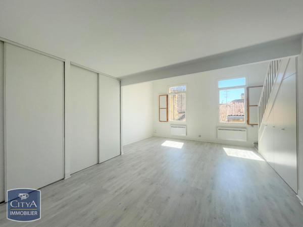 Appartement à louer 3 pièces 64.09m²
