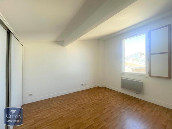 Appartement à louer 3 pièces 64.09m²