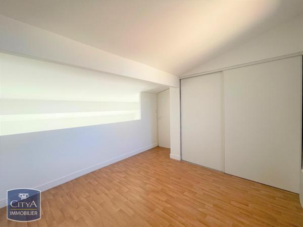 Appartement à louer 3 pièces 64.09m²