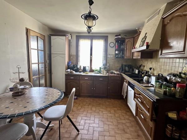 Grande maison familiale à MORET-LOING-ET-ORVANNE