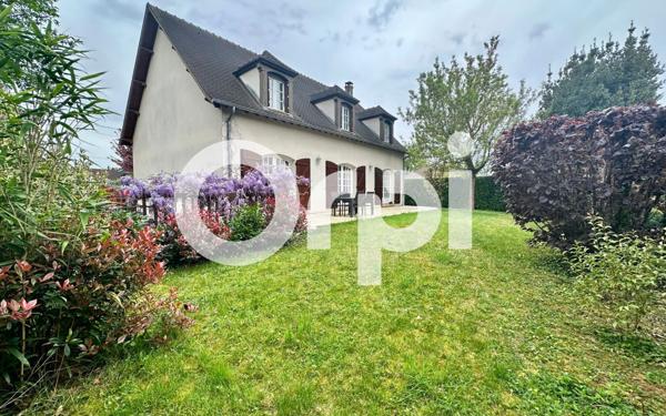 Maison à vendre    6 pièces •  Sainte-Geneviève-des-Bois