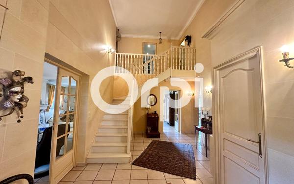 Maison à vendre    6 pièces •  Sainte-Geneviève-des-Bois