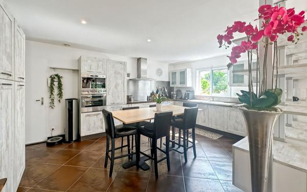 Maison à vendre    4 pièces • 127,40 m2 Portes-lès-Valence