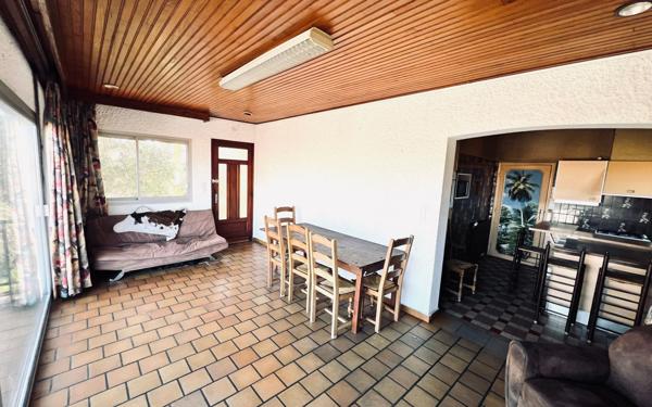 Maison à vendre    7 pièces •  Parentis-en-Born