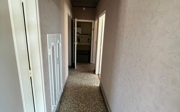 Maison à vendre    7 pièces •  Parentis-en-Born