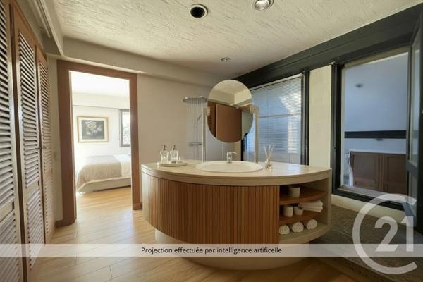Maison à vendre  8 pièces - 249 m 2   TARBES  - 65