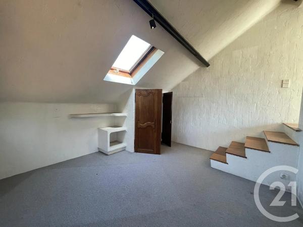 Maison à vendre  8 pièces - 249 m 2   TARBES  - 65