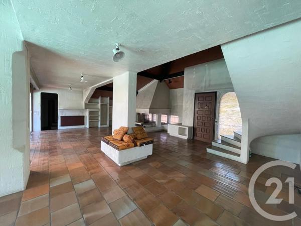 Maison à vendre  8 pièces - 249 m 2   TARBES  - 65