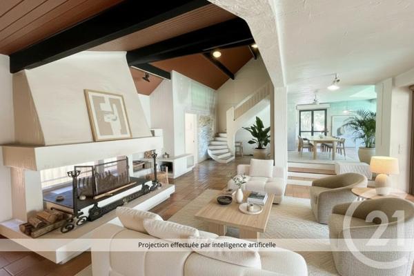 Maison à vendre  8 pièces - 249 m 2   TARBES  - 65