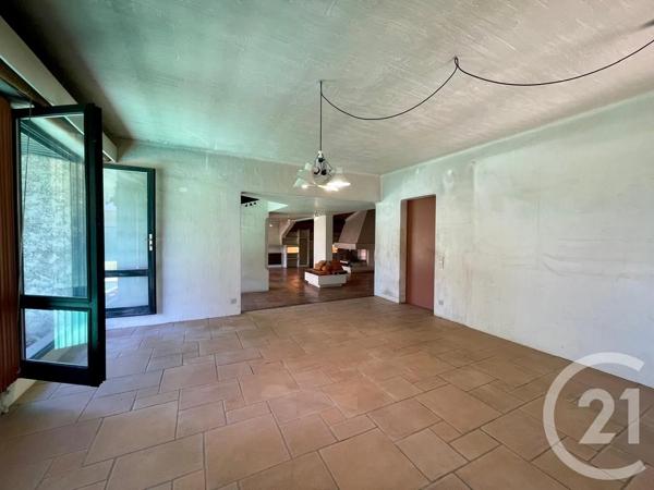 Maison à vendre  8 pièces - 249 m 2   TARBES  - 65