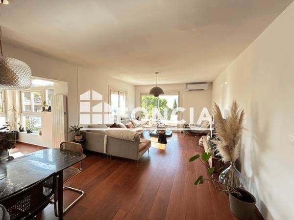 Location Appartement 3 pièces 80.89 m² - 1 BIS IMPASSE DES COLONIES Marseille 13008