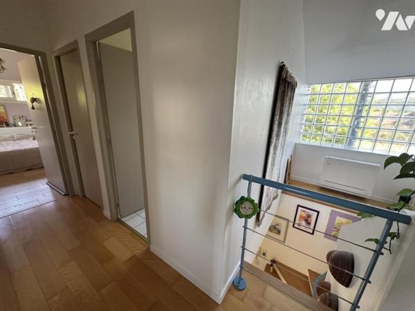 Maison individuelle 4 Chambres, piscine et garage