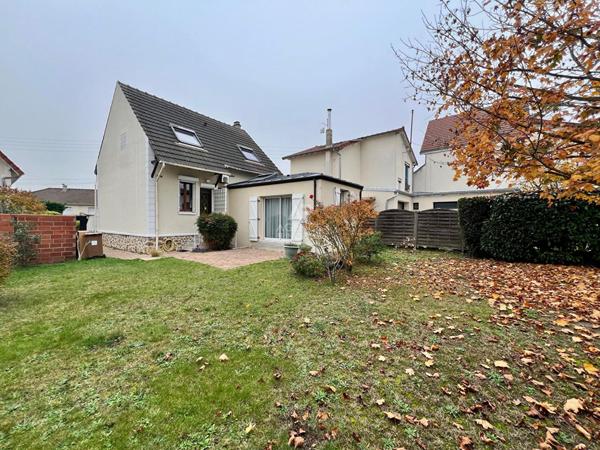 Maison Houilles 6 pièce(s) 110 m2 €524 000 ** - Référence 901