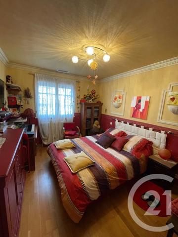 Maison à vendre  7 pièces - 166,59 m 2   CASTRES  - 81