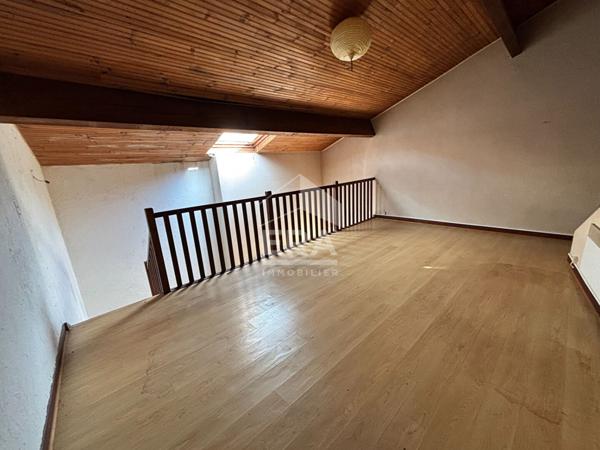 Immeuble Val Revermont  centre village TREFFORT