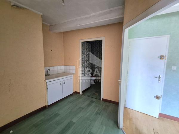 Immeuble Val Revermont  centre village TREFFORT