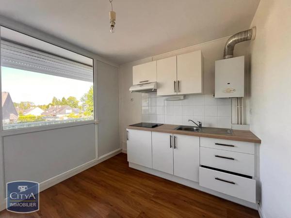 Appartement à louer 2 pièces 51.04m² Laval (53000)