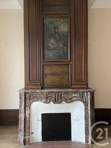 Appartement F4 à vendre  6 pièces - 158 m2 GUISE - 02