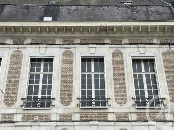 Appartement F4 à vendre  6 pièces - 158 m2 GUISE - 02