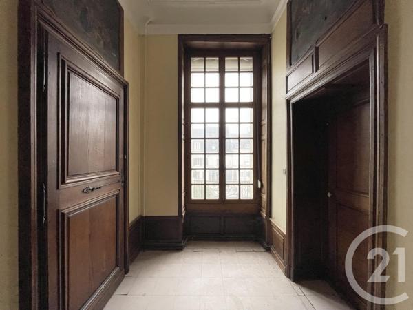 Appartement F4 à vendre  6 pièces - 158 m2 GUISE - 02