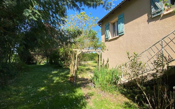 Maison à vendre    4 pièces •  Villemade