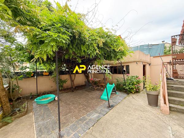 Maison indépendante Argenteuil 4 pièces 3 chambres 70 m2 160 m² de terrain €249 900 ** - Référence 4433