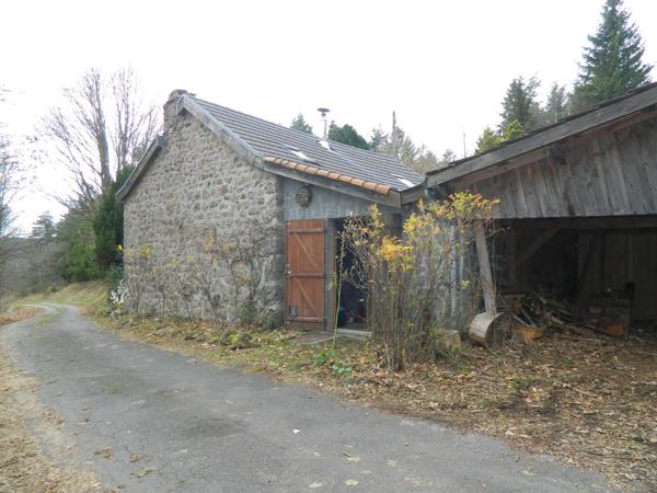 Maison 80M² avec dépendance sur grand terrain plat d'1Hectare