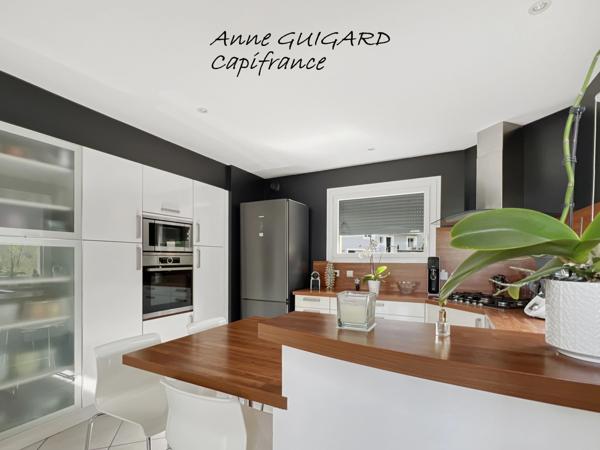 ARCHAMPS (74) - Maison contemporaine 6 pièces avec vue panoramique