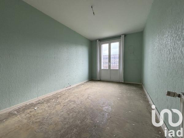 Appartement 3 pièces de 75 m² à La Rochelle (17000)