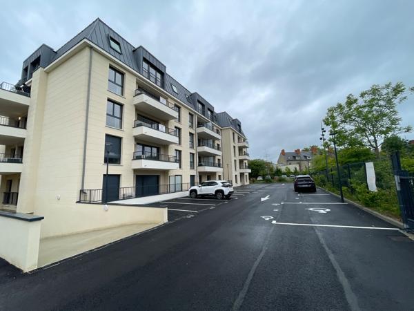 Bureaux à vendre à GISORS 27140