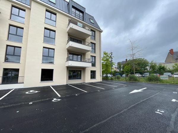 Bureaux à vendre à GISORS 27140