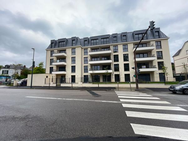 Bureaux à vendre à GISORS 27140
