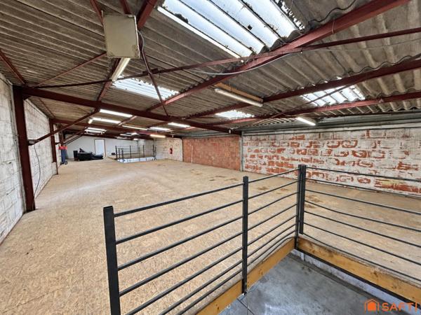 Local professionnel 500m2 sur 2 niveaux