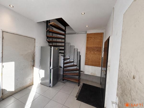Local professionnel 500m2 sur 2 niveaux
