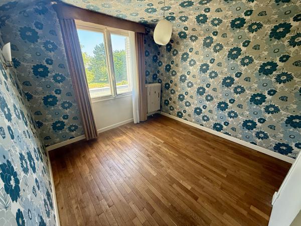 Maison dans Saint-Remy-sur-Bussy