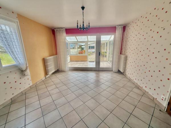Maison dans Saint-Remy-sur-Bussy