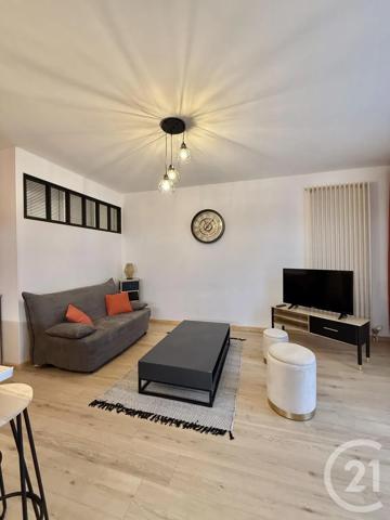 Appartement F1 à vendre  1 pièce - 34,66 m 2   MOULINS  - 03