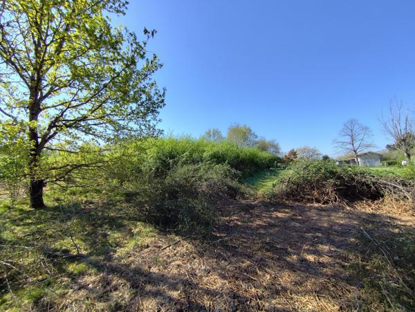 Hangar avec CUB accordée pour une habitation